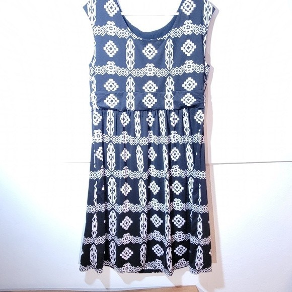 INC International Concepts Womens sleeveless dress Black/White size XL - Picture 4 of 6